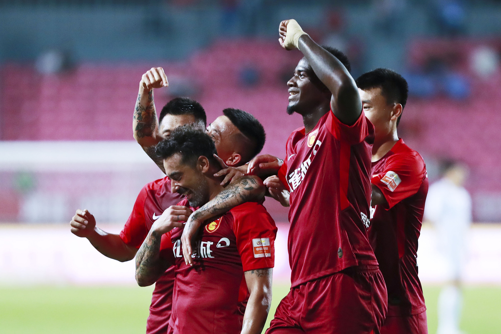 央视直播计划表最新！亚洲杯：澳大利亚VS韩国！英超：曼城VS曼联